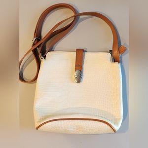 Valentina Vintage Shoulder Textured Purse Handbag Vintage Cream Brown Italy